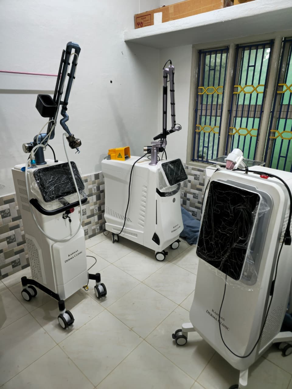 Dermatological Treatment Setup